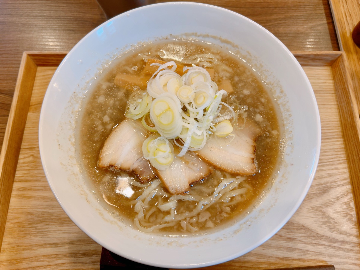 「中華蕎麦 晴天 上大岡店」の喜多方中華そば