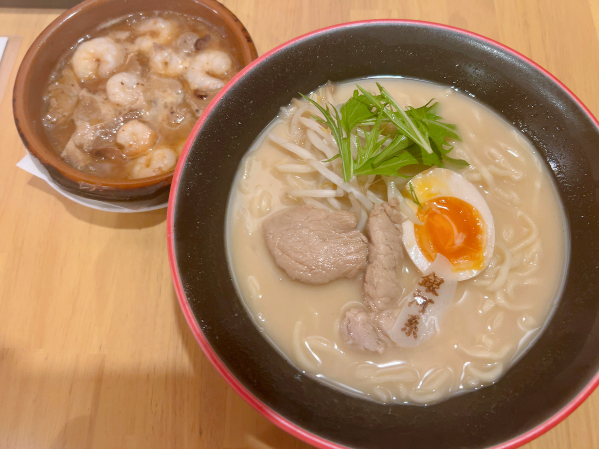 「元祖銀河系ラーメン リオブール」の銀河系ラーメン アヒージョスタイル